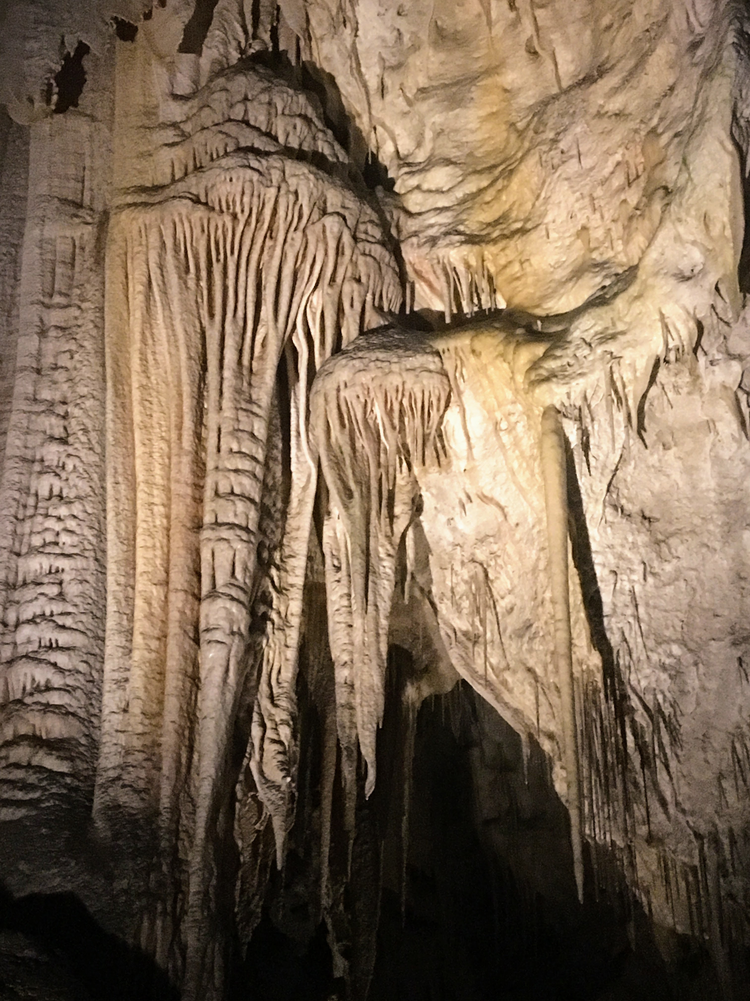 Stalactite formations