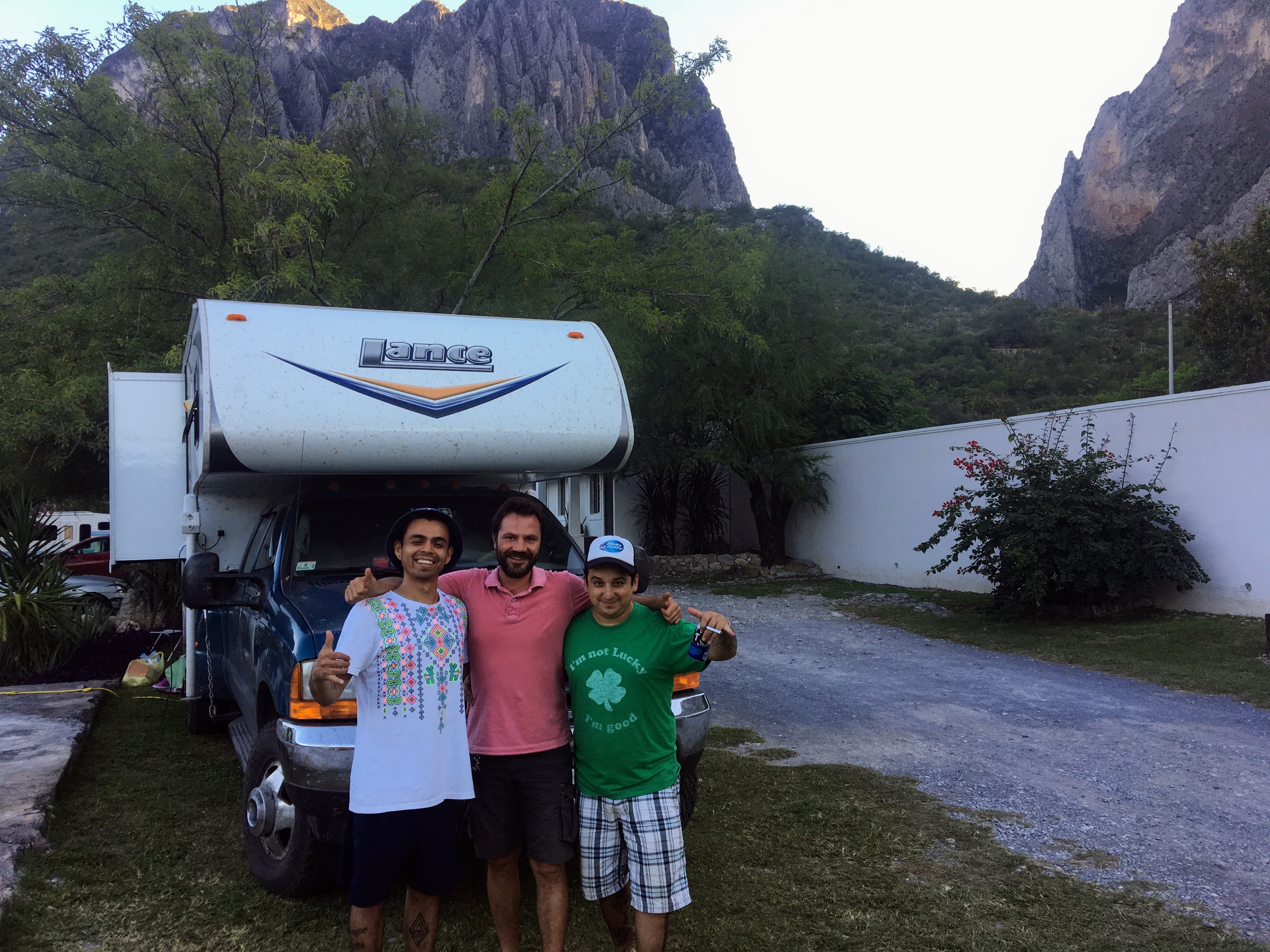 Peter with the Mexican dudes